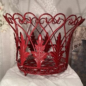 Red Decorative Metal Footed Plant Pot Holder Hearts And Leaves